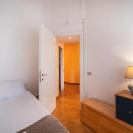 St. Peter Hill Buddyrent *