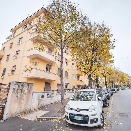 St. Peter Hill Buddyrent Apartman