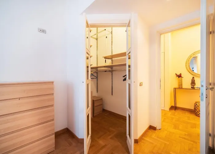 St. Peter Hill Buddyrent Apartmán *